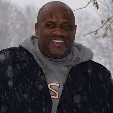 Happy 45th birthday to former University of Miami cornerback Mike Rumph. A  former Prep All American out of Atlantic High School in Delray Beach, FL,  Rumph was an impact player from the