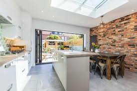 red brick in the kitchen gambrick