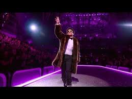 Esperanza Spalding On The Sunny Side Of The Street Bruno Mars Chunky Victoria S Secret 2016 Fashion Show Performance Victoria Secret Fashion Show Victoria Secret Fashion Show