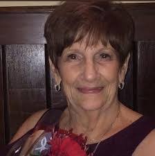 Gigi Marshall's Instagram, Twitter & Facebook