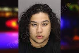 Melinda Mauldin's Instagram, Twitter & Facebook