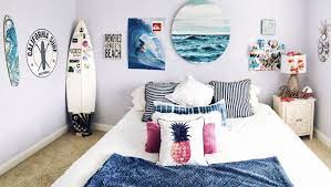 From modern to rustic, we've rounded up beautiful bedroom decorating inspiration for your master suite. Pin By A L E X I S On S U R F Bedroom Themes Room Ideas Bedroom Surf Room Decor