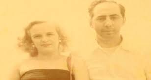 12 adet ülkeyi dolandırmıştı ve hepsi kendilerine abagnale birkaç kez kaçma girişiminde bulunmuştu. Frank Abagnale Kelly Anne Welbes Abagnale