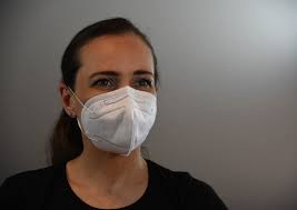 Aj preto je v našej ponuke práve tento respirátor, ktorý sa inak označuje aj ako zdravotnícky respirátor. Ochranny Respirator Ffp2 Bez Vydychoveho Ventilu Ruska Dezinfekcia A Respiratory Pekneruska Sk