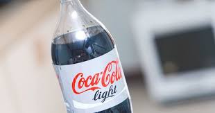 How To Make A Diet Coke And Mentos Rocket Diet Coke Bottles Mentos Diet Coke Diet Pepsi
