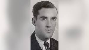 WWII vet, 101, 'finally' walks at graduation 80 years after having to miss  ceremony amid global war