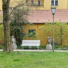 Munich Germany Munchen Deutschland Moosach Wohnsiedlung Borstei Hunde Von Josef Zeitler Im Rosenhof Munchen Deutschland Siedlung Hof