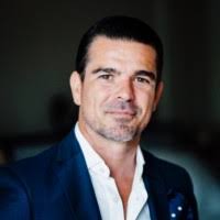 100+ Profile mit dem Suchbegriff „Bau“