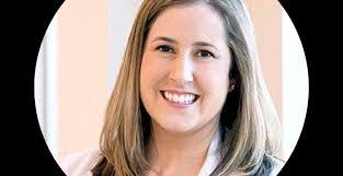 Elizabeth Lowden's Instagram, Twitter & Facebook