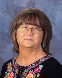 Frieda Rowe's Instagram, Twitter & Facebook