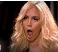 🤰:Gogo l'm Pregnant:" " 👵:"Wuuu!!🤑Another R500 Safa yi Soft life"💃💃💃