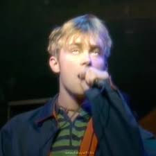 Live laugh damon albarn #damonalbarnedit #damonalbarn #blur #gorillaz ...