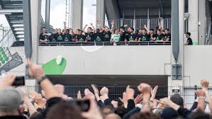 Trotzdem wird es der club in der ersten liga schwer haben. Kleeblatt Aufstieg So Konnte Ganz Furth Profitieren Furth Nordbayern