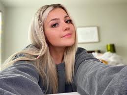 Halle Skinner (@halle_skinner) • Instagram photos and videos