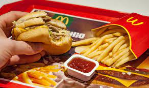 Auch wenn dieser osterhase vielleicht nicht das passende kostüm gewählt hat, so konnten wir ihn doch wenigstens mit der richtigen musik zum spot. Mcdonald S Oster Countdown Alle Aktionen Der Nachsten Woche