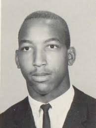 Seventeen inducted into the Paris Greyhound Athletic Hall of Fame