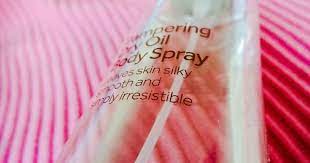Review No7 Pampering Dry Oil Body Spray Sarah Deluxe
