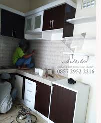 Tentunya hal ini tidak akan mengganggu konsumen dalam membeli kitchen set untuk dapur rumah mereka. Kitchenset Pesanan Bapak Iin Sleman Yogyakarta Jasa Interior Jogja Jasa Interior Murah Jogja Artistic Interior Furnitur Design