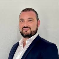 100+ profils pour “Pitz”