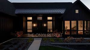 Sneak peek time! Katie Wedewer Aaron Schueller Christina Ney Photography  Hotel Julien Dubuque Hydrangea Bloom Lost Wax Band