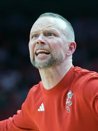 Louisville basketball: How will Pat Kelsey navigate injuries?