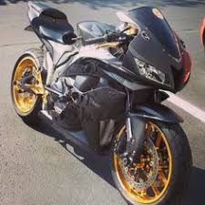Honda also updated the intake system and ignition timing. 27 Honda Cbr Ideas Honda Cbr Honda Cbr