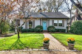 Find belle meade highlands homes for sale in nashville, tennessee like a real estate agent. Beautiful Renovated 1929 Home In Belle Meade House For Rent In Nashville Tn Apartments Com