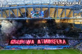 Teddy boys 95 unveiled a huge tifo showing uefa officials as pigs. Lech Poznan Legia Warszawa 20 05 2018