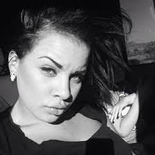 Krystal Huffman's Instagram, Twitter & Facebook