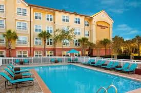Residence Inn Sandestin At Grand Boulevard Destin Florida This Pet Friendly Hotel Offers Oceanfront Vacation Rentals Hotels In Destin Florida Florida Hotels