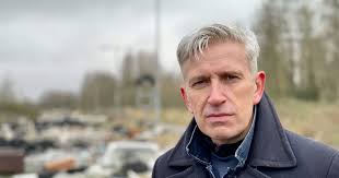 Waste disposal firms with government licences are fly-tipping