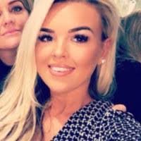 Daisy Holley's Instagram, Twitter & Facebook