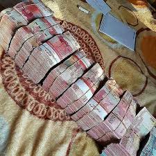 Meme lucu gambar uang banyak banget uang indonesia. Dilla Business18 Beener2 Luar Biasahhh Dropnshop Saya Kenalin Nih Bisnis Online Terpercaya Rekomendasi Yang Pengen Punya Penghasi Uang Bisnis Buku Estetika