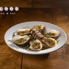 public kitchen and bar restaurant