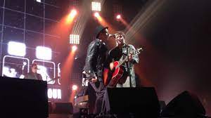 James Blunt And Ryan Tedder Bonfire Heart Heineken Music Hall Youtube