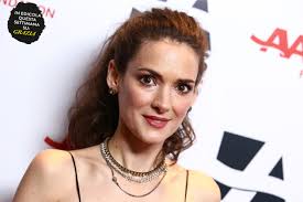The plot revolves around a recently deceased couple (alec baldwin and geena davis) who become ghosts haunting their former home. Winona Ryder Back To Movie With Beetlejuice 2 Videomuzic