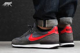 Nike Air Internationalist 2014 Retro Preview Eu Kicks Sneaker Magazine Nike Internationalist Sneakers Shoes Outfit Nike Air Internationalist