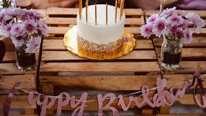 10 best gifts for girlfriend 2019. 20 Best Birthday Gifts For Girlfriends To Make Her Feel Extra Special
