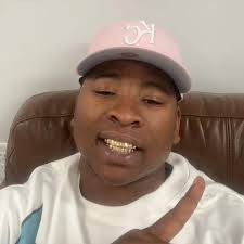 Wishing myself a happy 39th birthday, thanks for the love