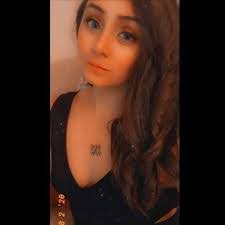 Tiffani Nicole's Instagram, Twitter & Facebook