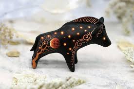 Spotted Hyena Animal Sculpture African Decor Animal Figurines Totem Fantasy Sculpture Polymer Clay Animals Velvet Clay Resin Casting Animal Sculptures Hyena Animal Polymer Clay Animals