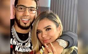 Garcia was born luis antonio quinones garcia in san juan, puerto rico. Karol G Presume Como Novia Orgullosa Triunfo De Anuel Aa En Premios Lo Nuestro 2019 Diario La Prensa