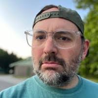 Gary Manis's Instagram, Twitter & Facebook