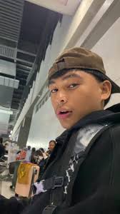 #jetmark literal na “my tan skin can’t compete”👱🏼‍♂️