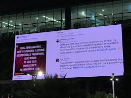 Es hora del cafe on facebook. Agustin Pesciallo Wearamask On Twitter Live Streaming Of The Mexican Presidential Debate Is Happening On Twitter And In Digital Out Home In The Biggest Billboards Of Mexico With Clearchannelmx Https T Co 8mtryucjqq