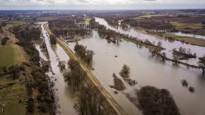 Liveblog zum hochwasser:zahl der todesopfer steigt weiter. Donau Erwartet Hochwasser Schnee Kommt Zuruck Br24