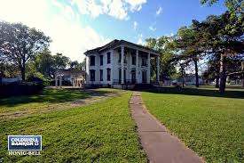 C 1870 Ottawa Il 150 000 Old House Dreams Old Mansions For Sale Mansions Mansions For Sale