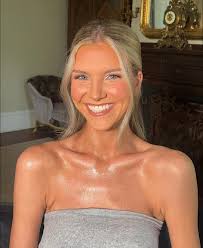 Let's welcome and possibly congratulate our new members ☺️ When is everyone  getting married? 😁 Sharon Owers, Jess Wescott, Jonny Longstuds, Lydia  Patricio, Lisa Flude, Lisa Thornton, Sammisam Smeet, LouLou Flanners, Matt