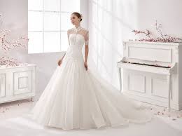 From color coordinating to color contrasting to matching prints. Come Sono Cambiati Gli Abiti Da Sposa Negli Ultimi 100 Anni Grazia It
