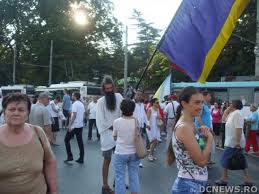 Acesta chiar a postat imagini de sus, pe contul său de facebook, alături de motivele gestului său. Noi InformaÈ›ii Despre Stegarul Dac Ce S A Intamplat Cu Cezar AvrÄƒmuÈ›Äƒ Dcnews